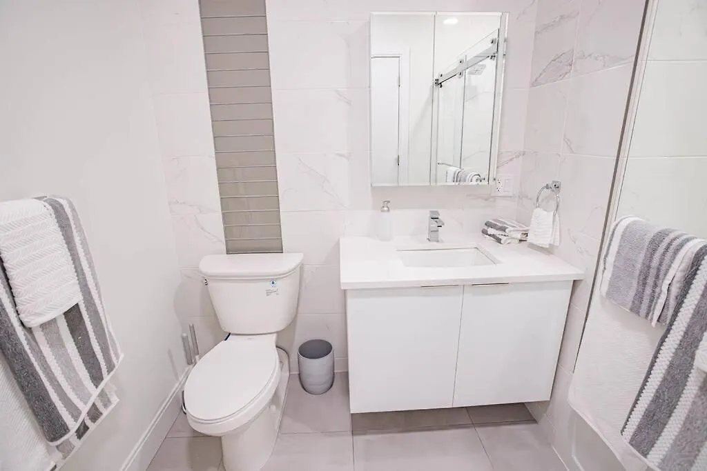 Apartment Modren 2 Bedroom Min To New York City Union City